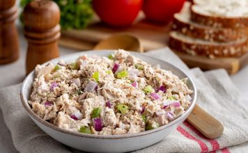 Kremasta salata od tunjevine gotova za samo 10 minuta: Jedan sastojak pravi ogromnu razliku u ukusu! Kremasta salata od tunjevine gotova za samo 10 minuta: Jedan sastojak pravi ogromnu razliku u ukusu!