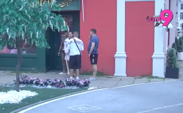 Ivan žestoko udario na Aneli zbog Filipa: “Do maloprije velika ljubav, a gdje si sada?!” Ivan žestoko udario na Aneli zbog Filipa: "Do maloprije velika ljubav, a gdje si sada?!"