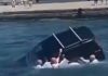 Drama u Trstu: Vozilo potonulo nekoliko sekundi nakon spektakularnog spašavanja