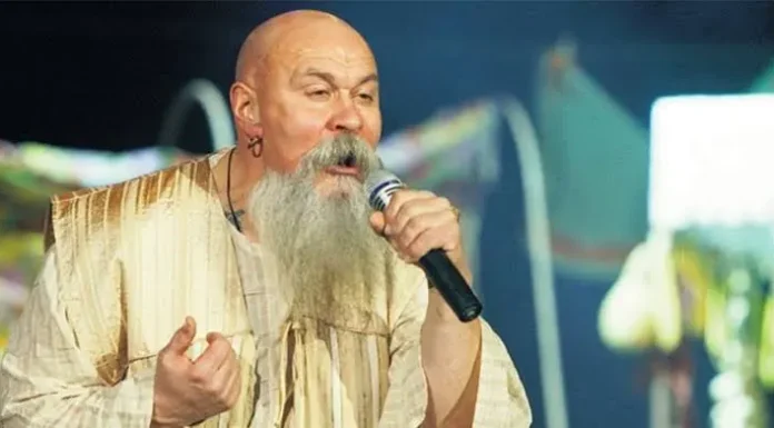 Misterija riješena nakon godina: Evo zašto je Luis uvijek nosio galabiju