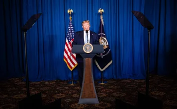 “Zaista velike vijesti”: Trump ponovo otvara priču o izborima iz 2020.