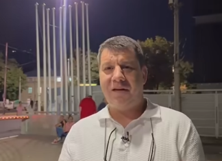 Ivan prvi put otvoreno o Leninoj odluci da uzme majčino prezime: „Jako me je povredilo!“ Ivan prvi put otvoreno o Leninoj odluci da uzme majčino prezime: „Jako me je povredilo!“