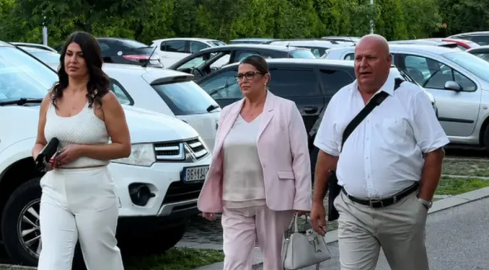 Otac Asmina Durdžića sprema se za Šimanovce? Mustafa najavio ulazak i poručio: „Sve će da se trese!“ Otac Asmina Durdžića sprema se za Šimanovce? Mustafa najavio ulazak i poručio: „Sve će da se trese!“