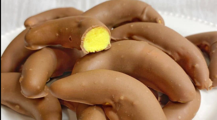 OVO JE LJUBAV NA PRVI ZALOGAJ!Krem bananice koje ćete praviti ponovo i ponovo OVO JE LJUBAV NA PRVI ZALOGAJ!Krem bananice koje ćete praviti ponovo i ponovo