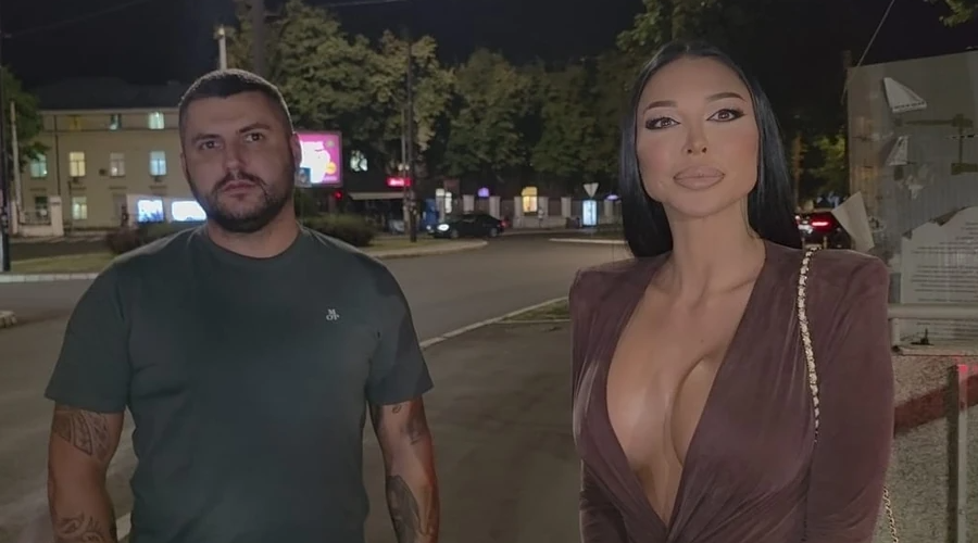 POTPUNI HAOS! Maja u naletu ljubomore razlupala Asminov auto, krvava ruka izazvala lavinu reakcija!