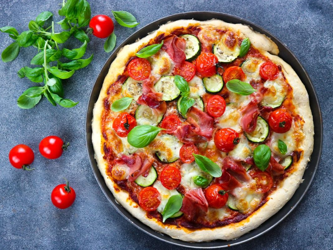 PIZZA BEZ BRAŠNA I KVASCA: Ovaj fit recept gotov je za nekoliko minuta, a pun je proteina!