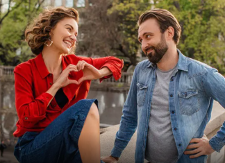 LJUBAV SE BUDI TAMO GDJE JE NISU OČEKIVALI: Zvijezde donose iznenađenja za svih 12 znakova LJUBAV SE BUDI TAMO GDJE JE NISU OČEKIVALI: Zvijezde donose iznenađenja za svih 12 znakova