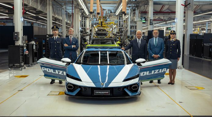 Supersportski auto kao spasilac: Italijanska policija predstavila novi Lamborghini Temerario Polizia