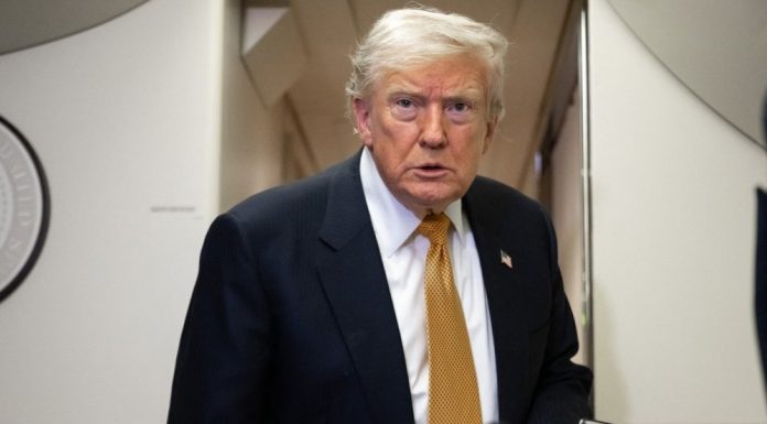 Von der Leyen otvorila vrata Kanadi: Trump odmah zaprijetio Europi