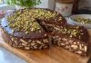 Jeftina slavska torta bez pečenja: Kremasta, puna fila, a gotova za 10 minuta! Jeftina slavska torta bez pečenja: Kremasta, puna fila, a gotova za 10 minuta!