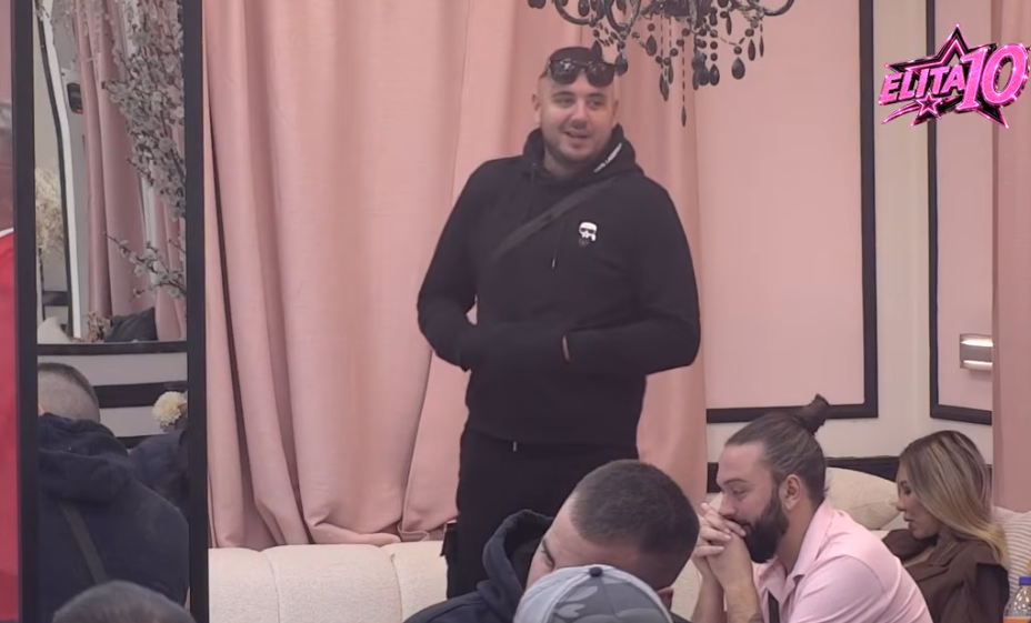 „Nisam znao gde mi je dete“: Filip Car šokirao priznanjem o alkoholu, pa otkrio kako je dotakao dno! „Nisam znao gde mi je dete“: Filip Car šokirao priznanjem o alkoholu, pa otkrio kako je dotakao dno!