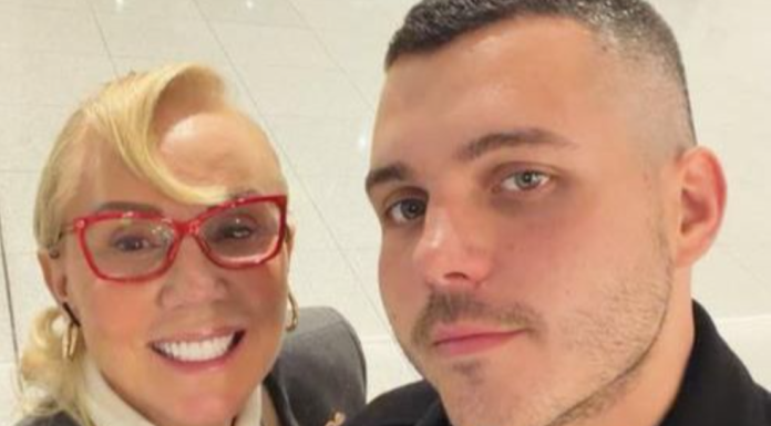 Lepa Brena doživjela šok zbog sinove žurke: Uništeno joj 15 skupocjenih bundi, jedna je i nestala! Lepa Brena doživjela šok zbog sinove žurke: Uništeno joj 15 skupocjenih bundi, jedna je i nestala!