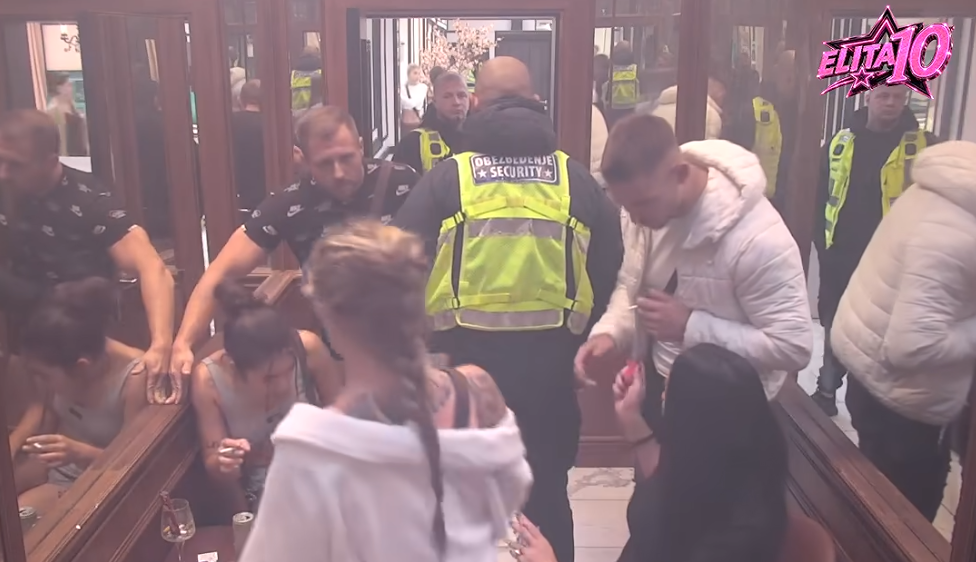 OBEZBEĐENJE NE ZNA KUD UDARA!! Žestok sukob zadrugara pretvorio se u fizički okršaj(VIDEO) OBEZBEĐENJE NE ZNA KUD UDARA!! Žestok sukob zadrugara pretvorio se u fizički okršaj(VIDEO)