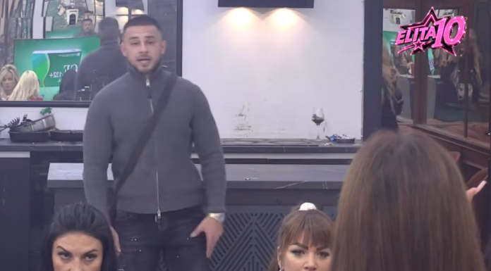 BELA KUĆA GORI! Sanja iznijela teške optužbe protiv Marka, a njegove riječi o njenoj porodici šokirale gledaoce(VIDEO) BELA KUĆA GORI! Sanja iznijela teške optužbe protiv Marka, a njegove riječi o njenoj porodici šokirale gledaoce(VIDEO)